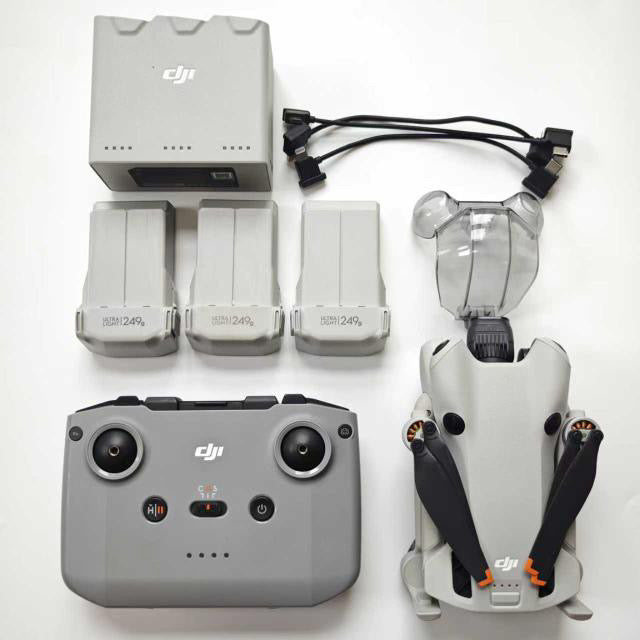 DJI Mini 4 Pro Used - Drone + 3 Batteries + Hub + RC2